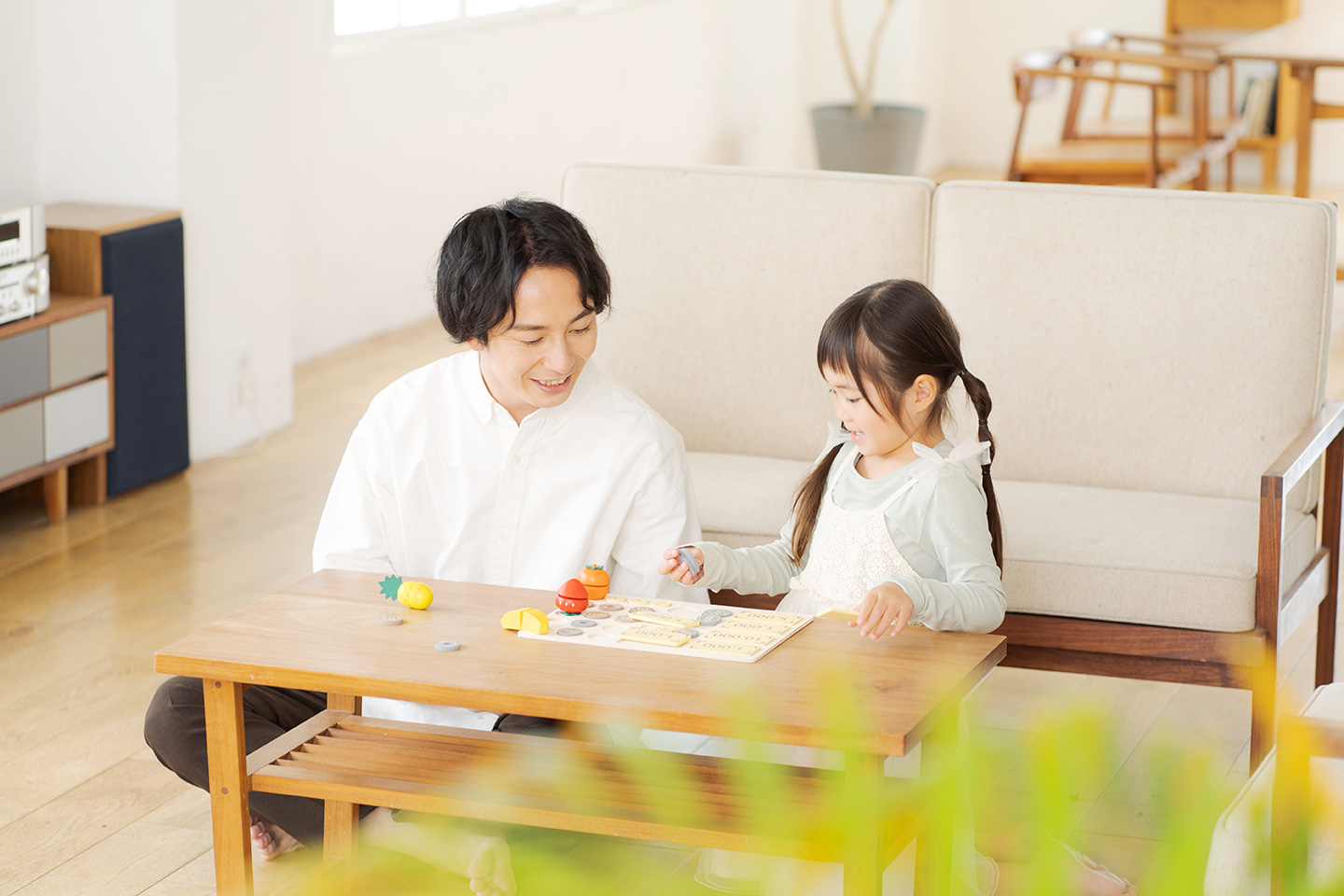 親子で学ぶ様子